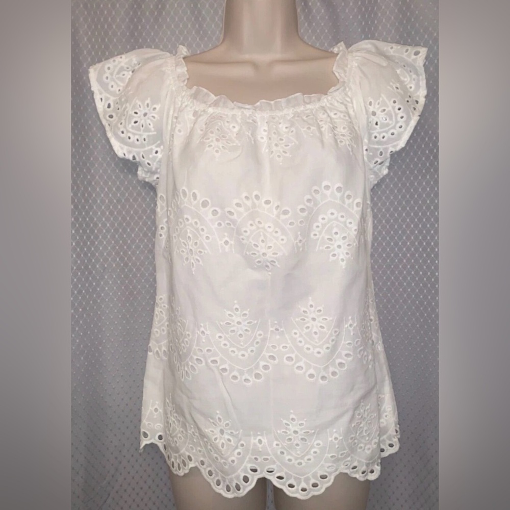 Adiva White Ruffled Flutter Sleeve Blouse